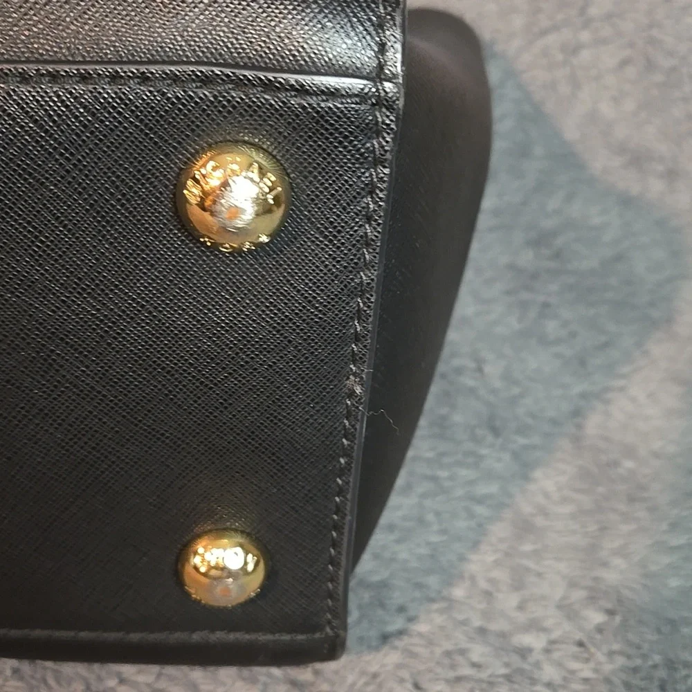 Michael Kors Hudson Satchel In Saffiano Leather